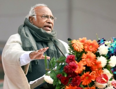 Double engine has crushed aspiration of poor, 115 suicides per day: Kharge